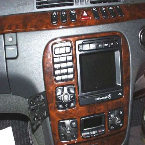 Dashmount Mercedes S Class 99