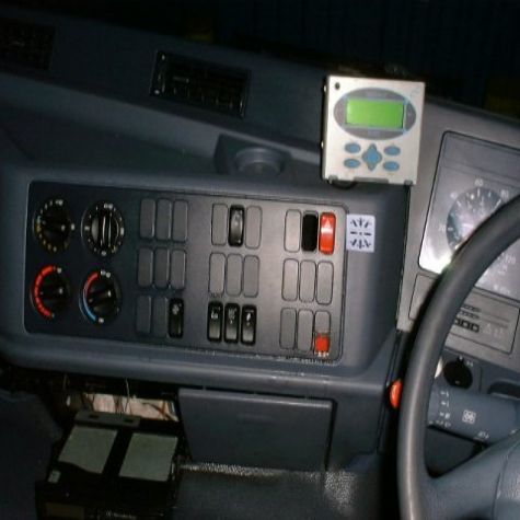 Dashmount Mercedes Actros