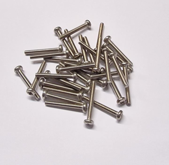 STAINLESS STEEL MACHINE SCREW M4 X 30MM (METS.430)